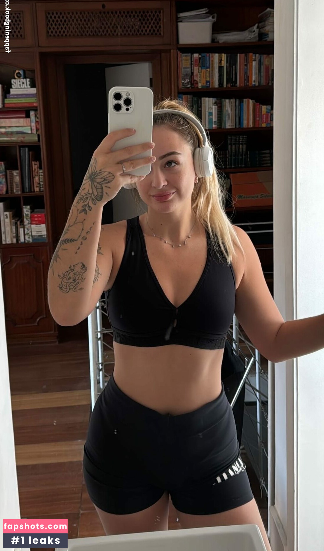 Gabi Gagliassi gallery photo #10