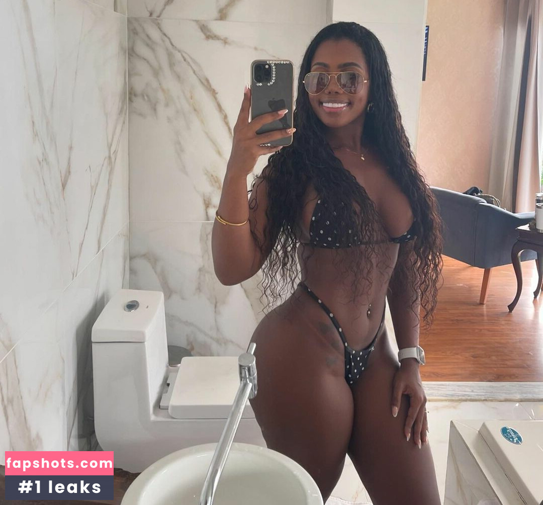 Gabriela Alves gallery photo #14