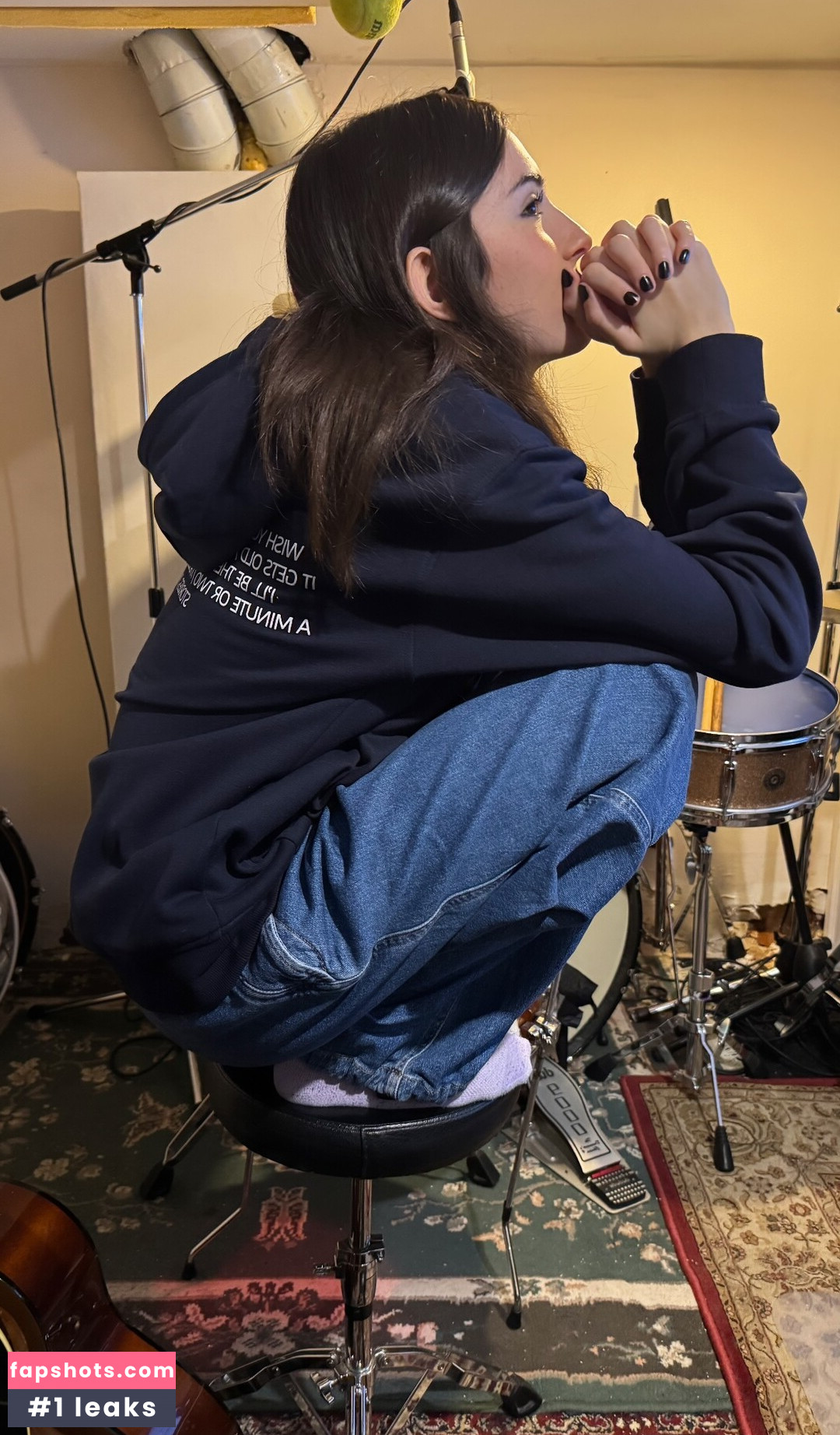 Gabriela Bee gallery photo #12