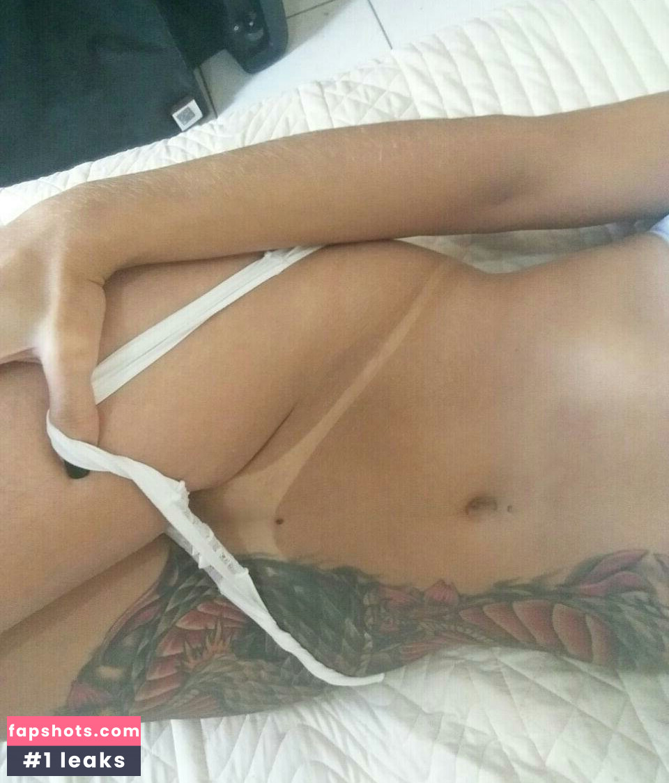 Gabriela Campos gallery photo #8