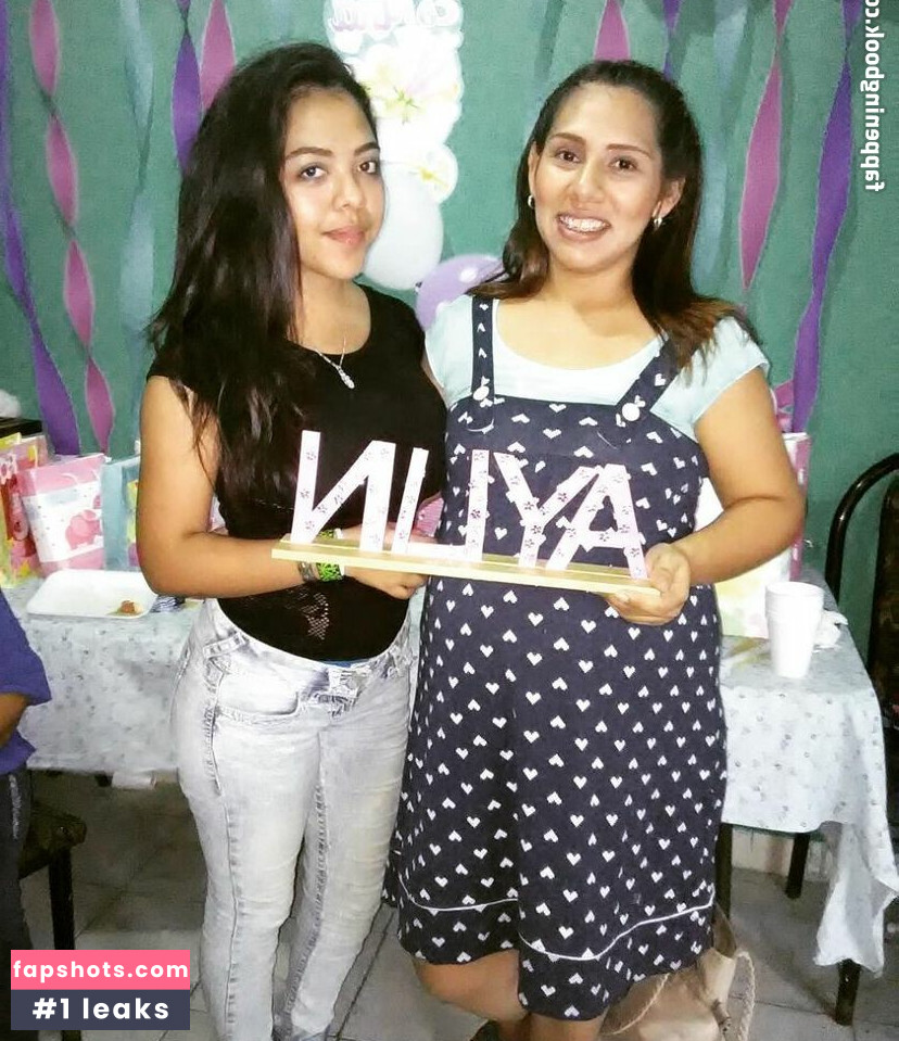 Gabriela Diaz gallery photo #16