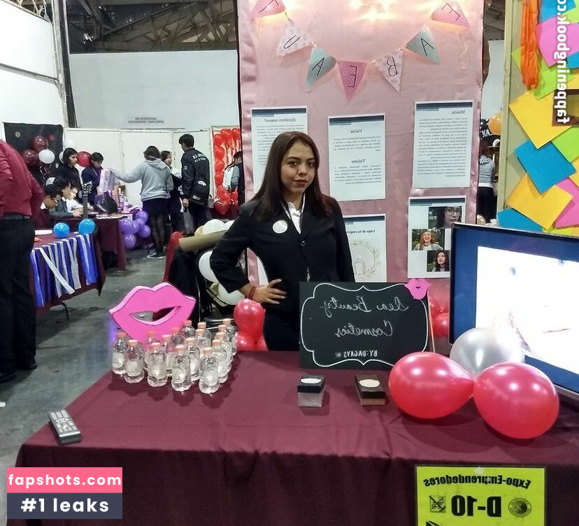 Gabriela Diaz gallery photo #4