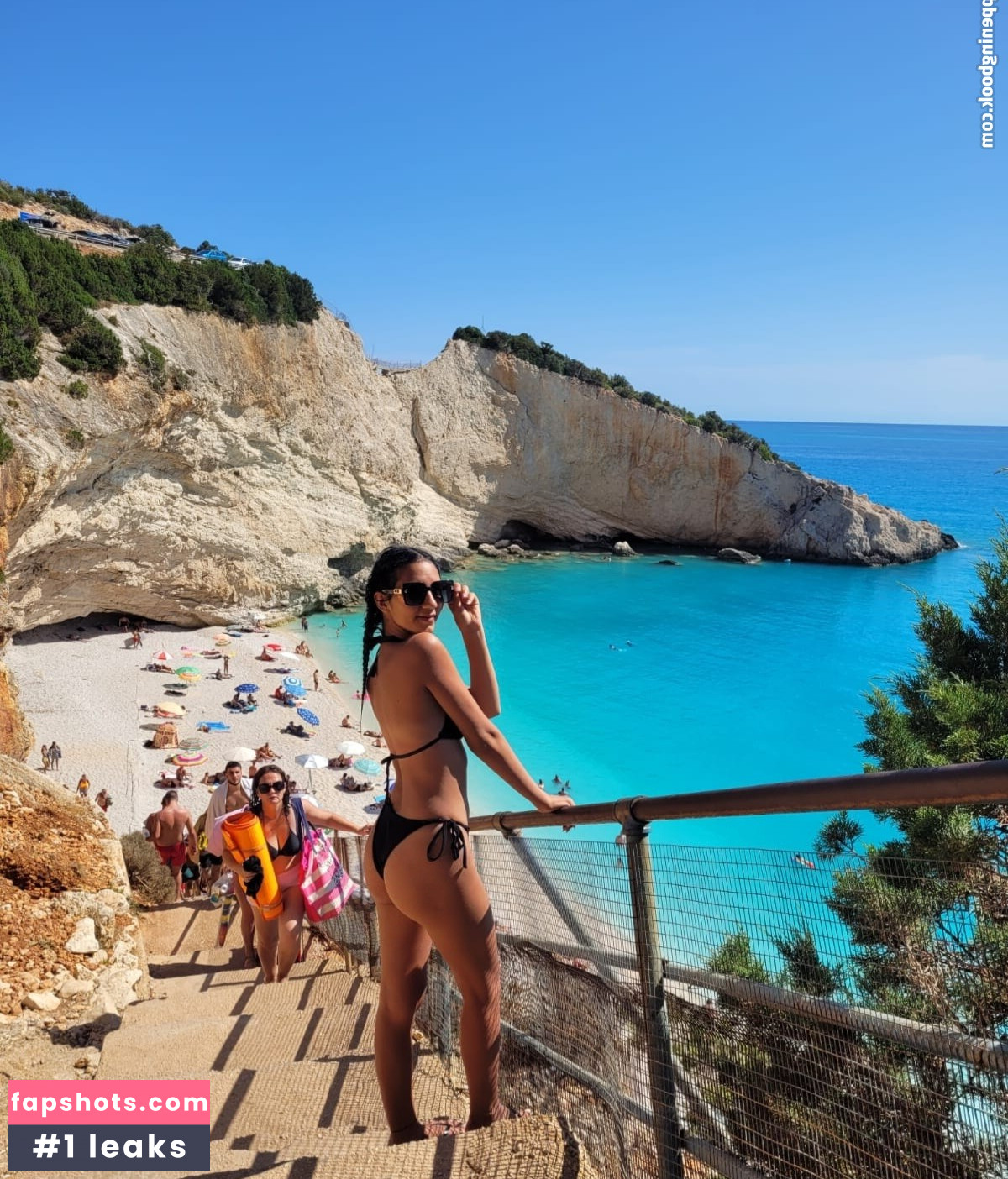 gabriela_miha18 gallery photo #12