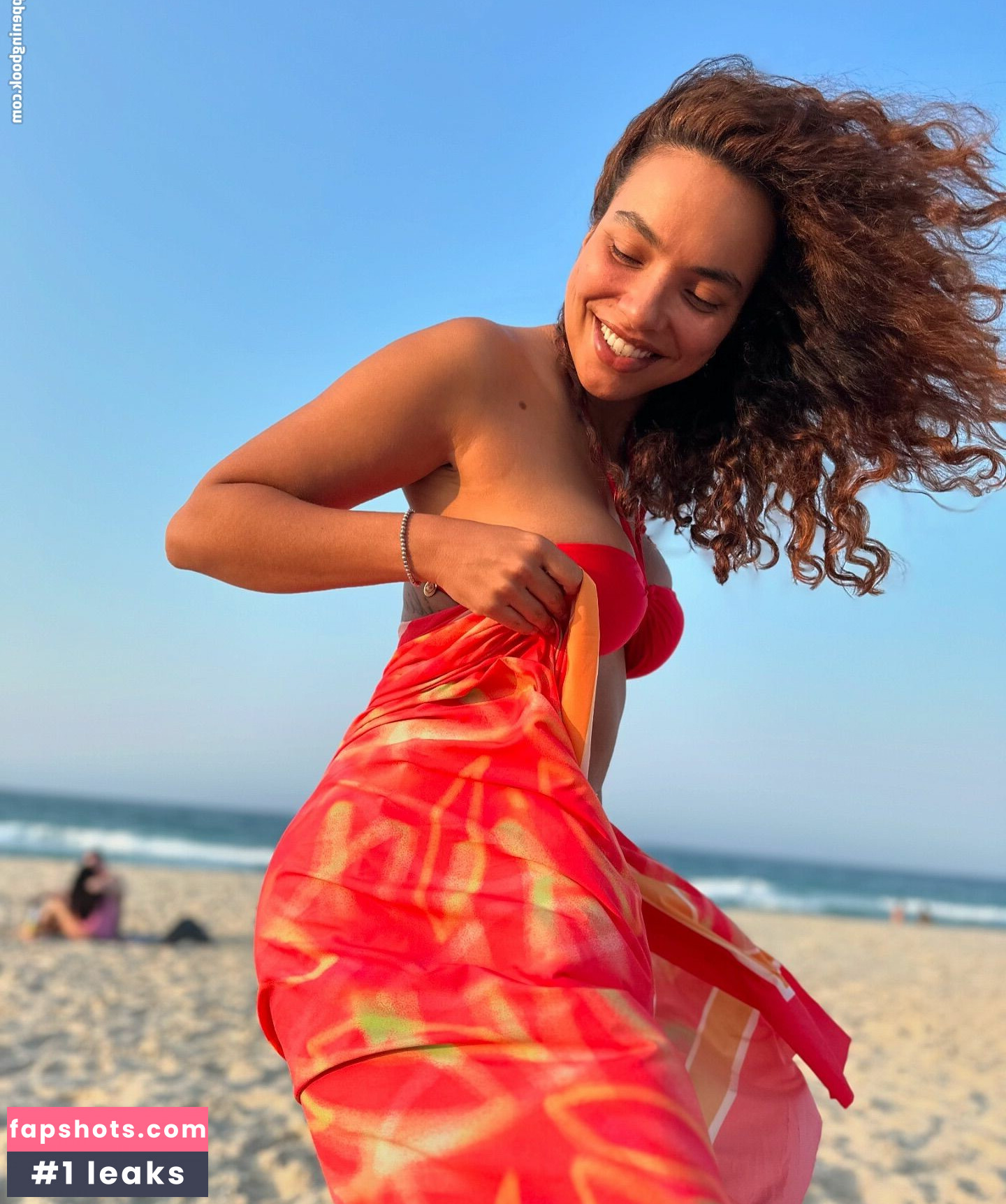 Gabriela Moreyra gallery photo #4