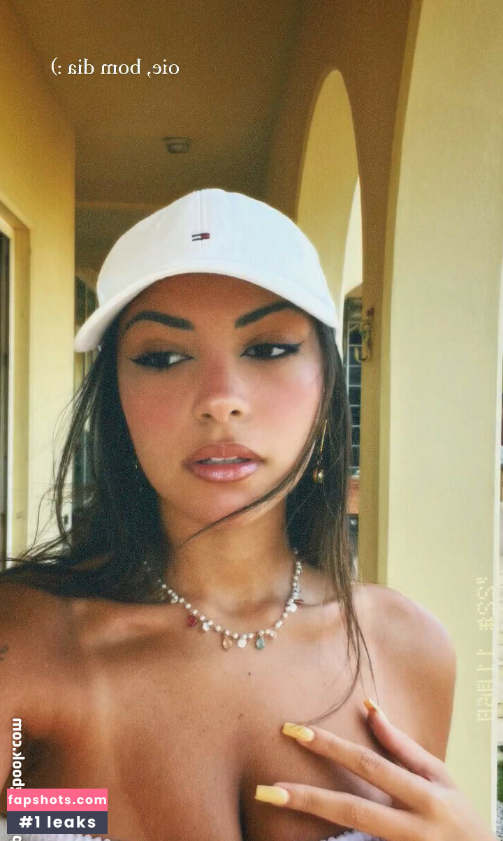 Gabriela Moura gallery photo #222