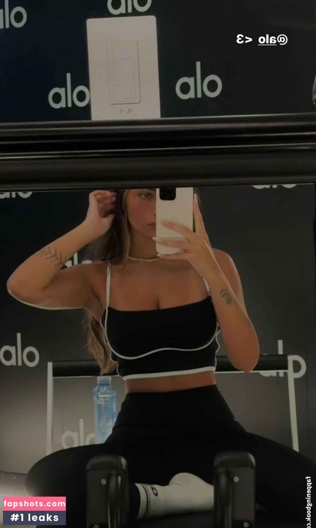 Gabriela Moura gallery photo #50