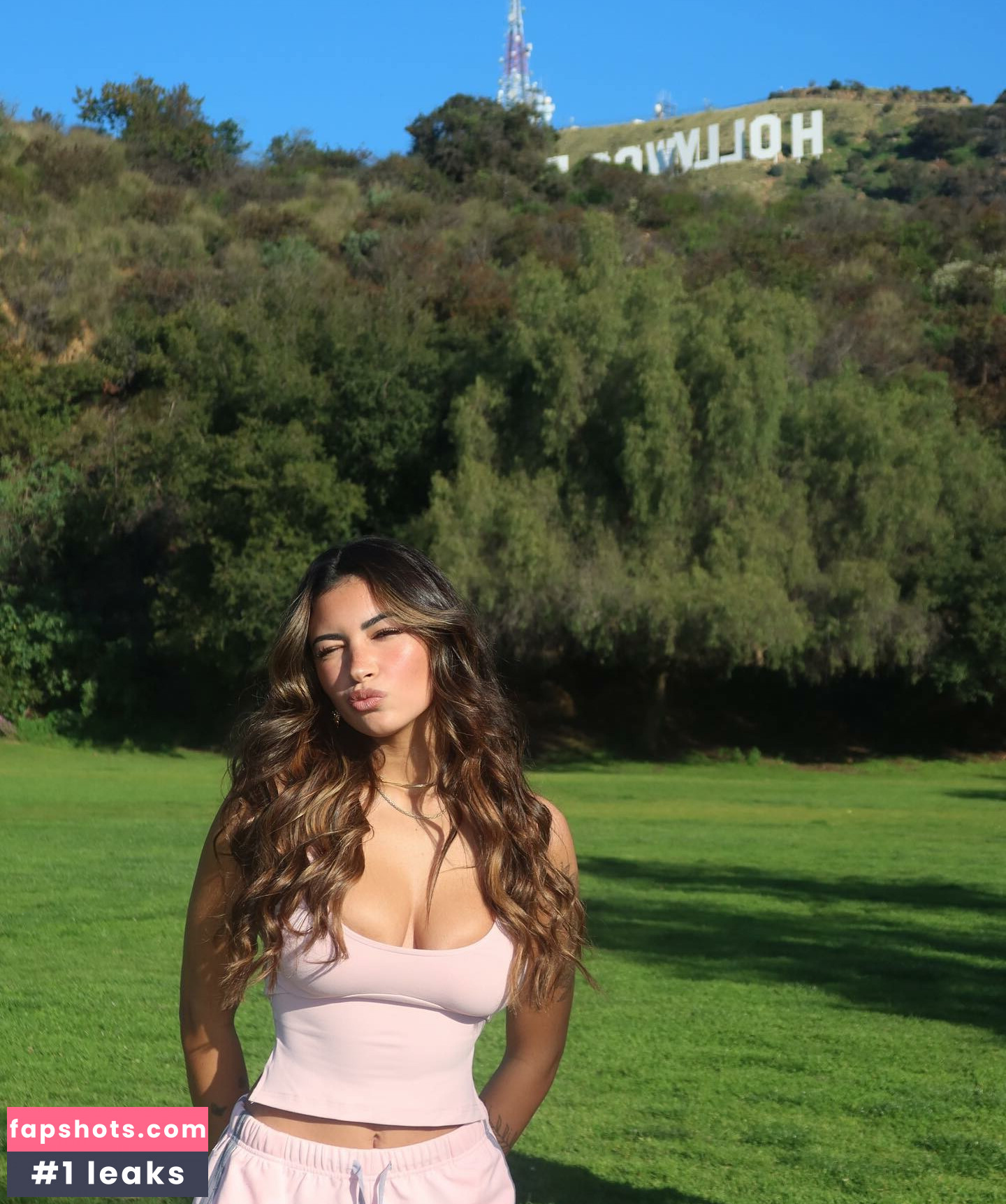 Gabriela Moura gallery photo #96