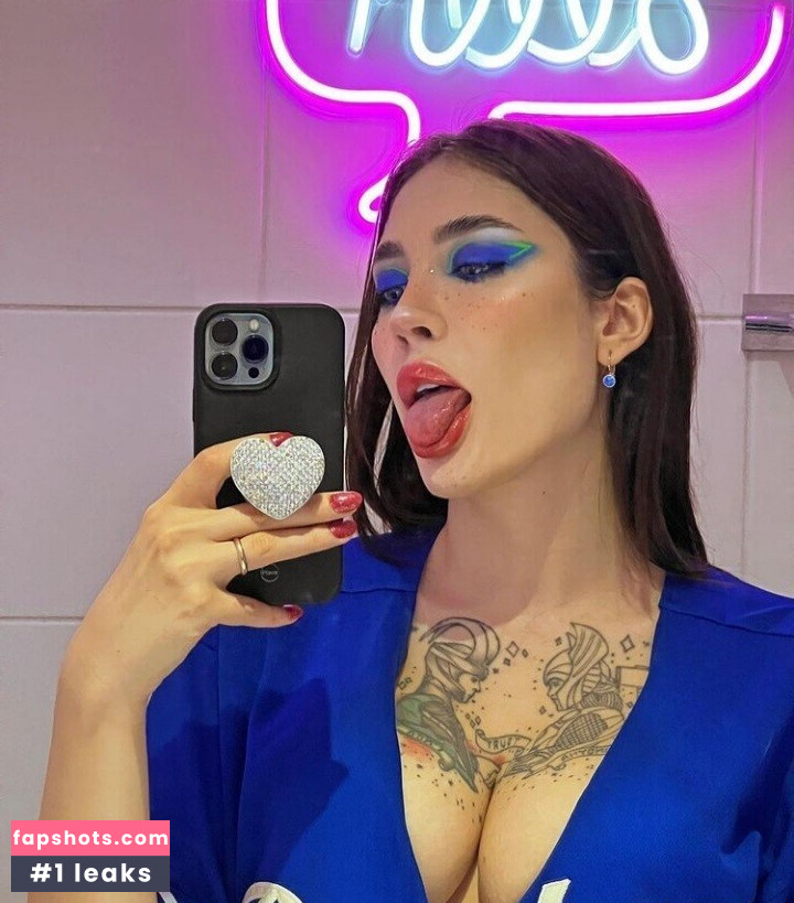 Gabriela Zambrozuski gallery photo #46