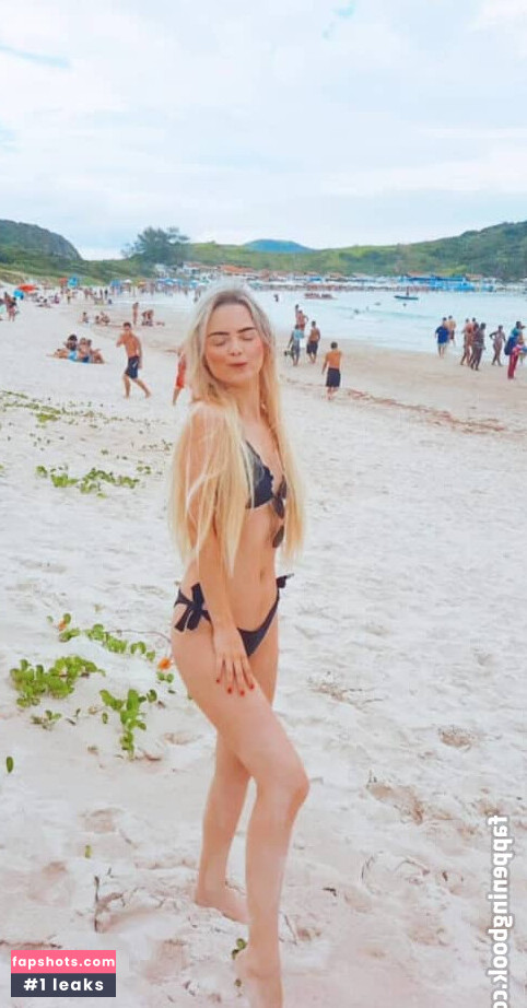 Gabriele Oliveira gallery photo #16