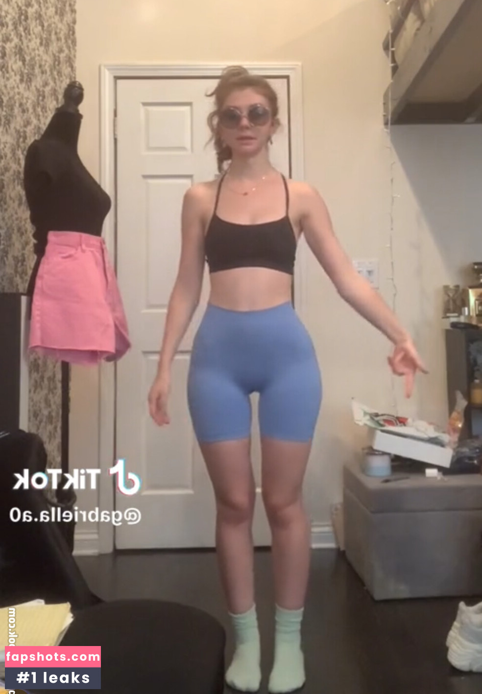 gabriella.a0 gallery photo #2