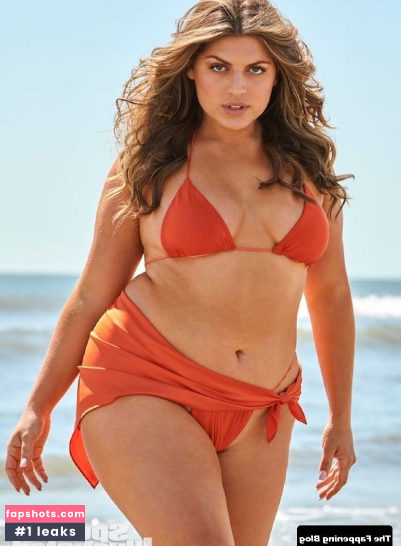 Gabriella Halikas gallery photo #33