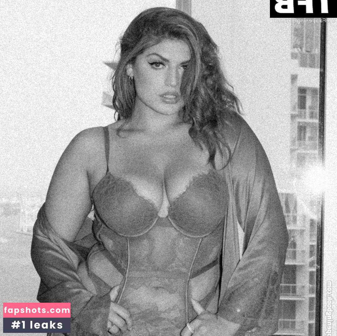 Gabriella Halikas gallery photo #46