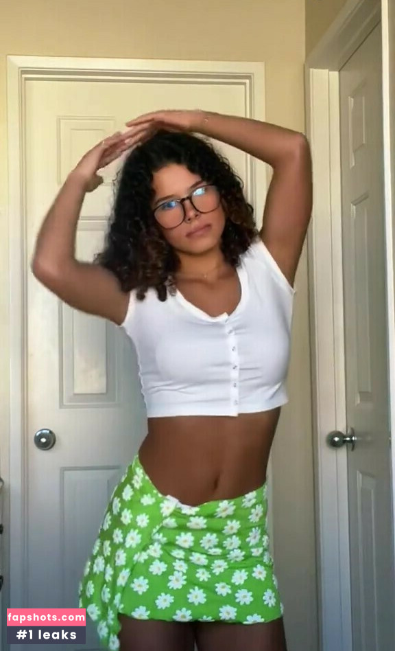 Gabriella Saraivah gallery photo #65