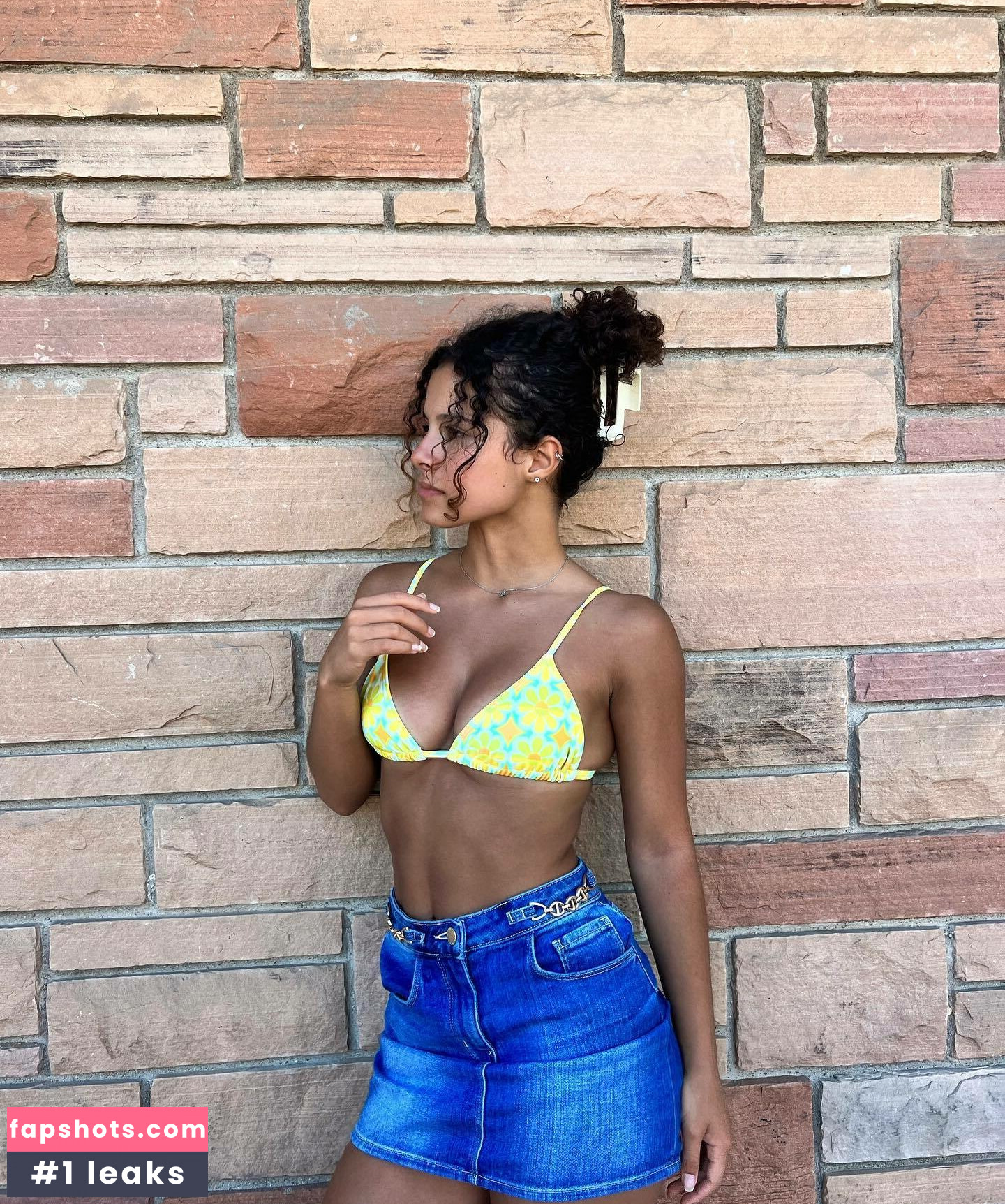 Gabriella Saraivah gallery photo #72