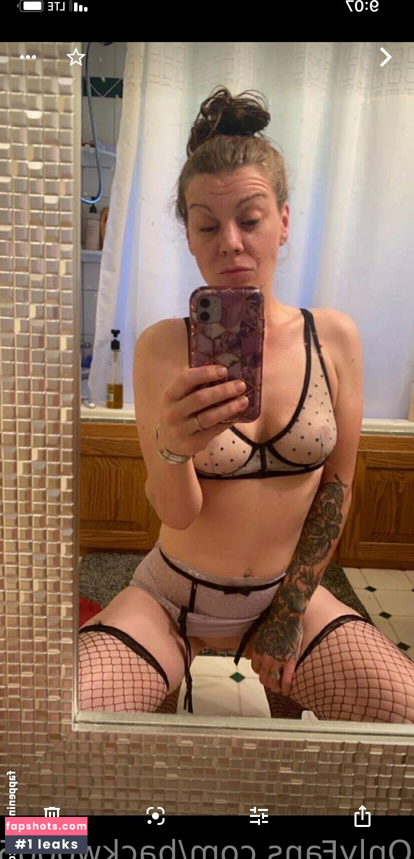 gabriellawoods598 nude babe gallery