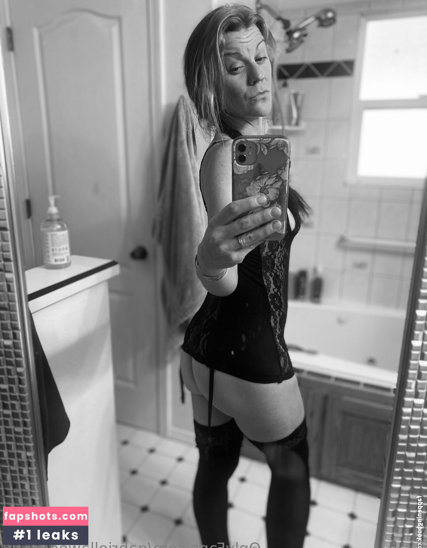 gabriellawoods598 gallery photo #4