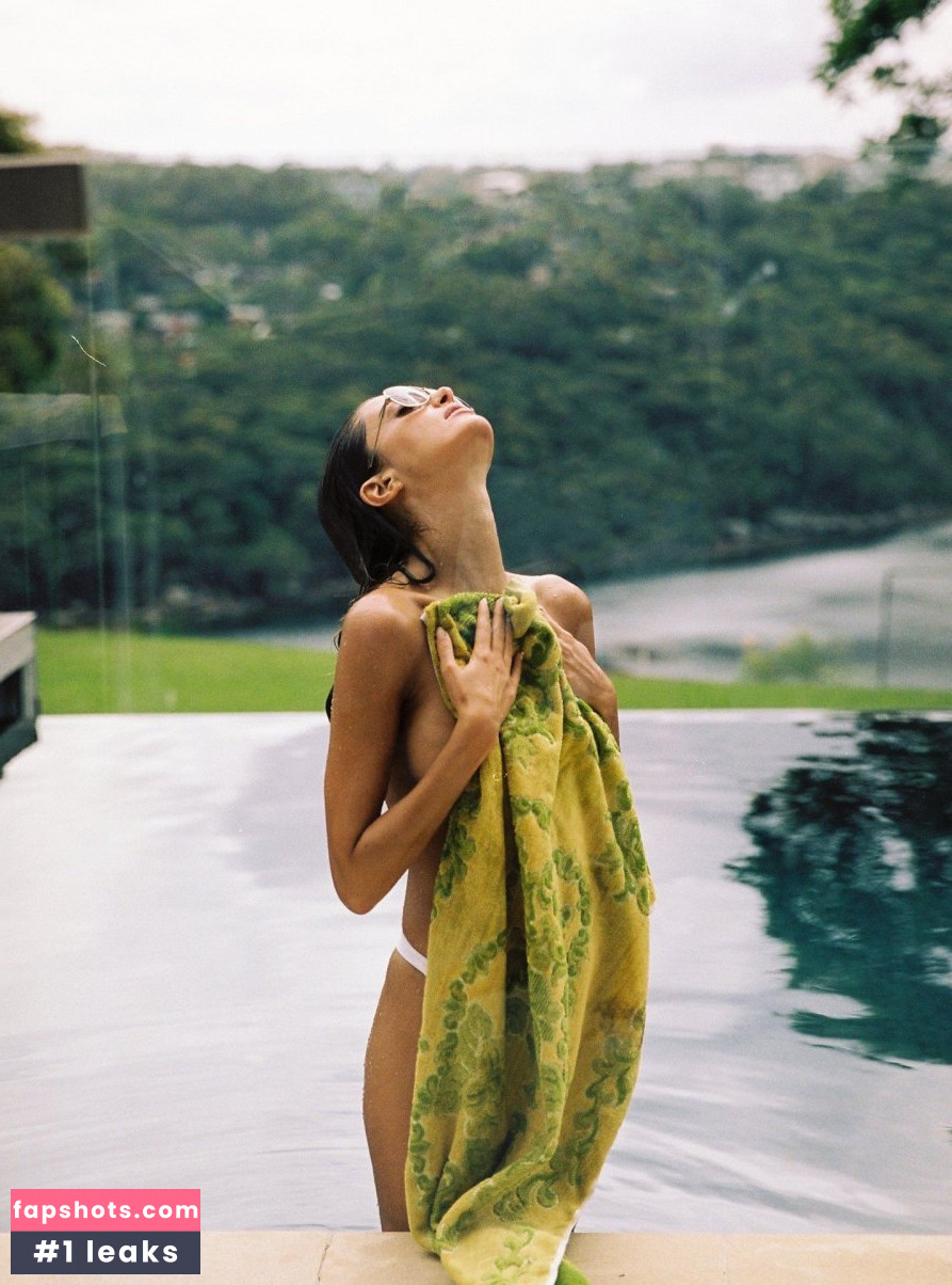 Gabrielle Caunesil gallery photo #38