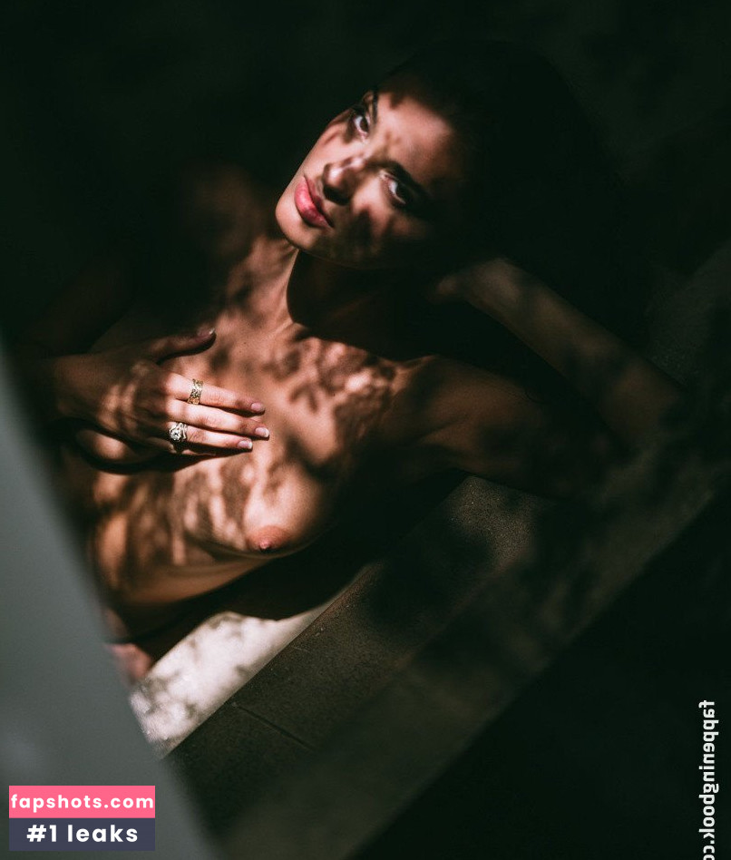 Gabrielle Caunesil gallery photo #60