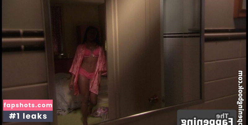 Gabrielle Dennis gallery photo #18