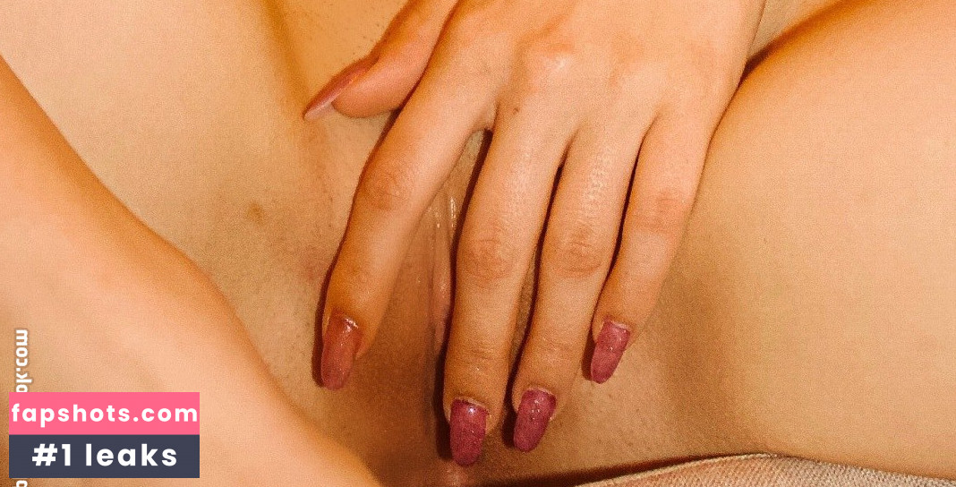 Gabriely Gelatti gallery photo #9