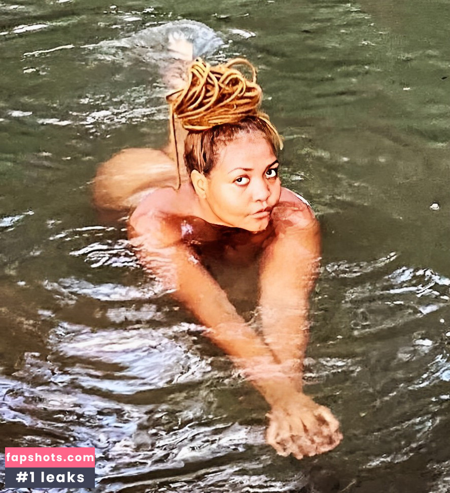 Gaby Amarantos gallery photo #34