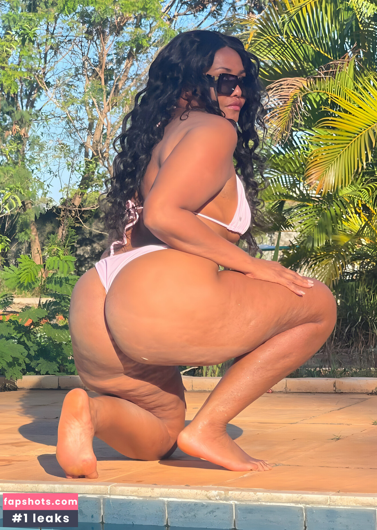 Gaby Amarantos gallery photo #55