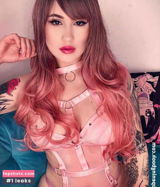 Gaby Sanetti nude babe gallery