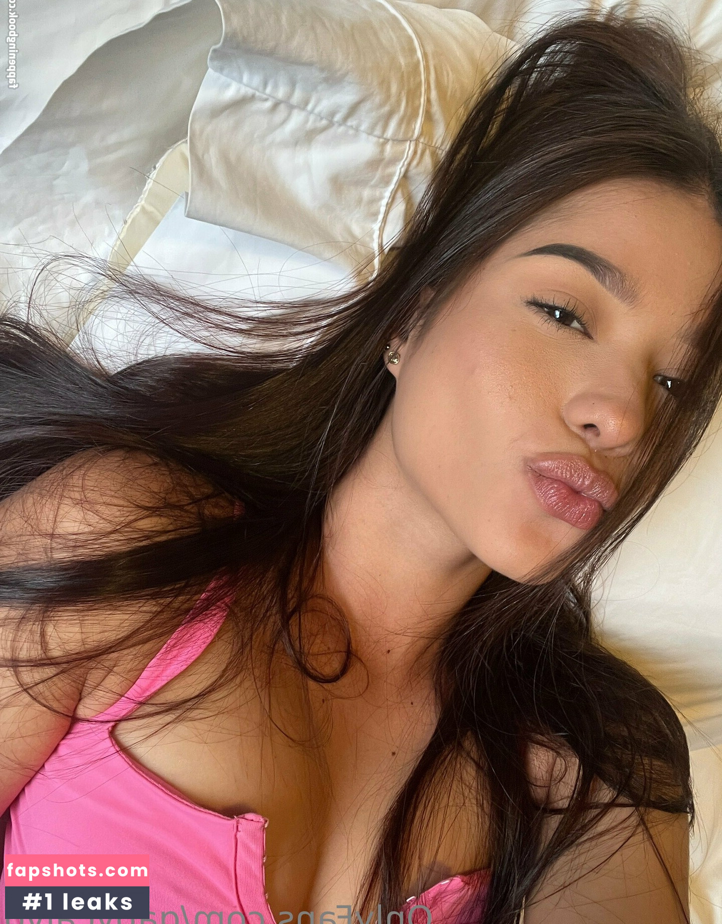 gabycaivo gallery photo #6