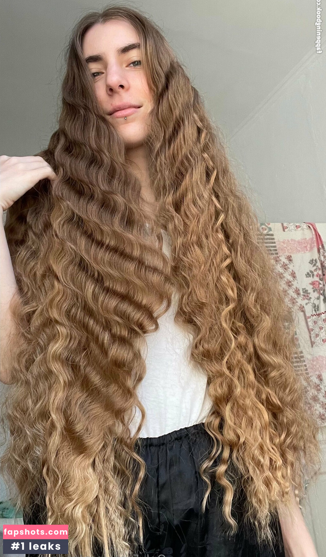 gadget_mary gallery photo #5