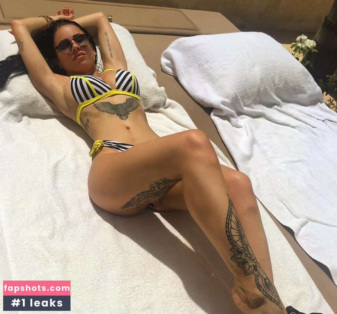 Gaelle Garcia Diaz gallery photo #56