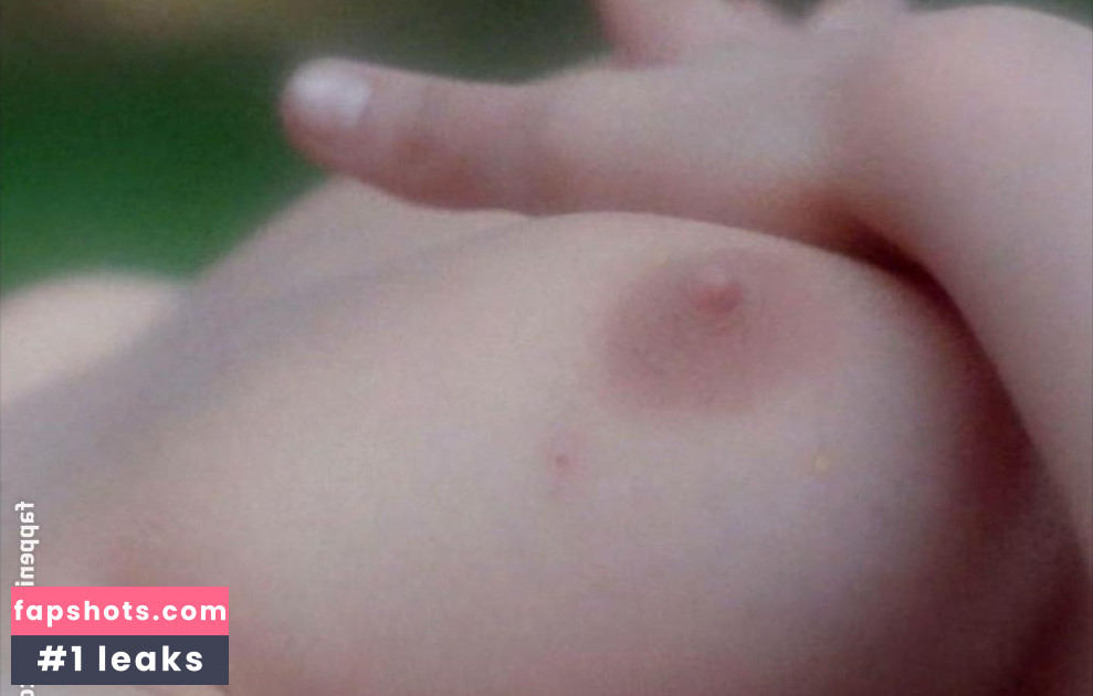 Gaëlle Legrand gallery photo #19