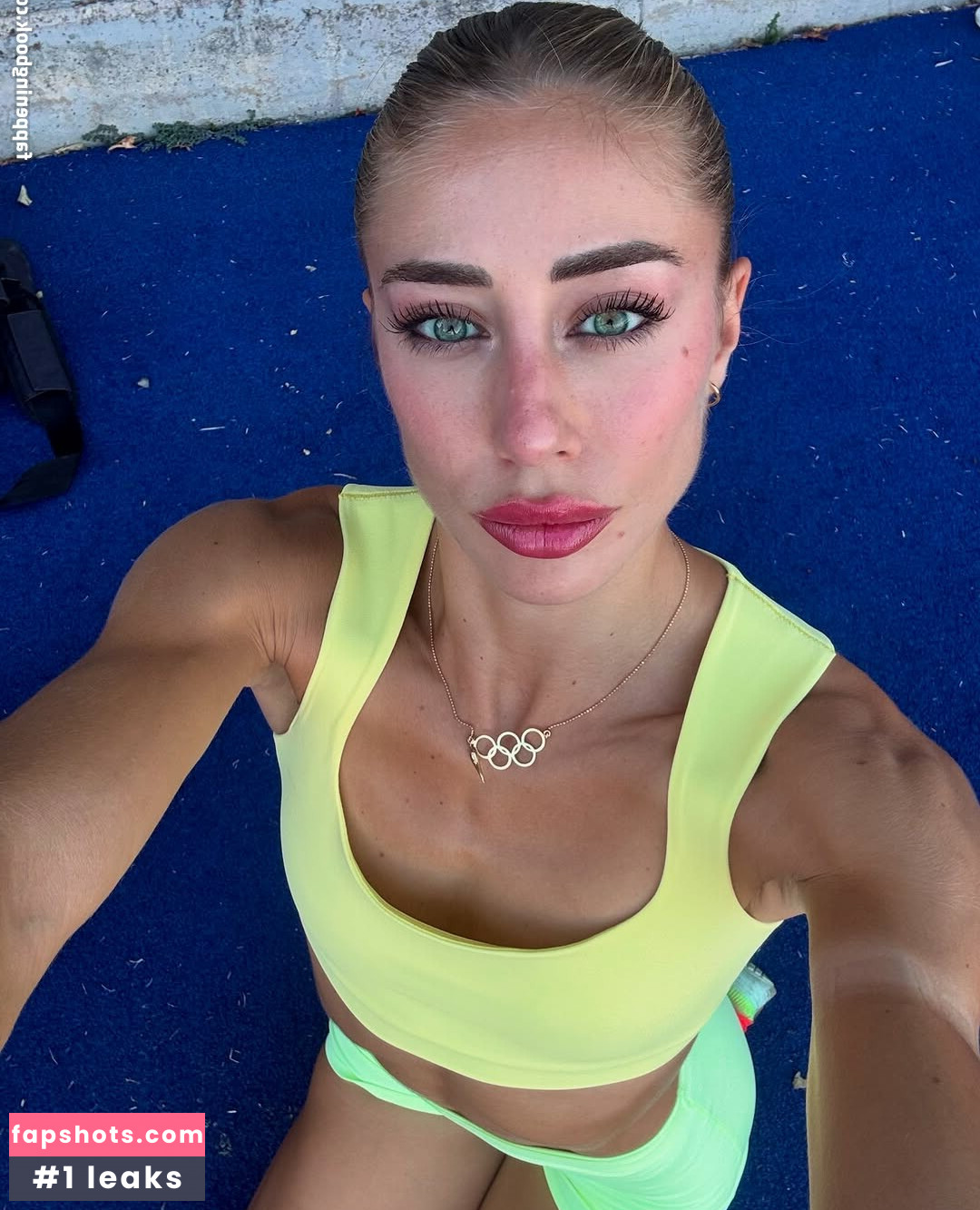 Gaia Sabbatini nude babe gallery