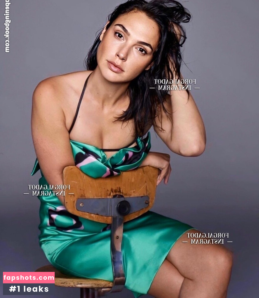 Gal Gadot gallery photo #330