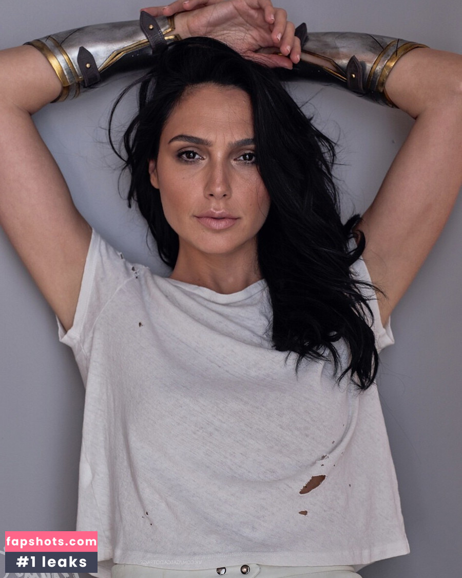Gal Gadot gallery photo #344