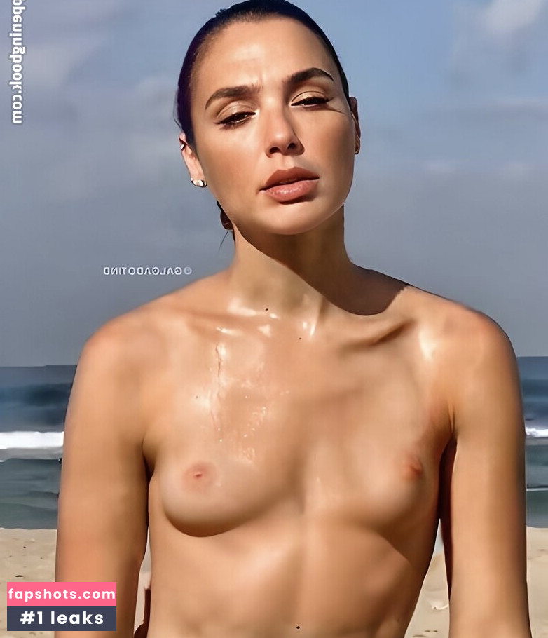 Gal Gadot gallery photo #404