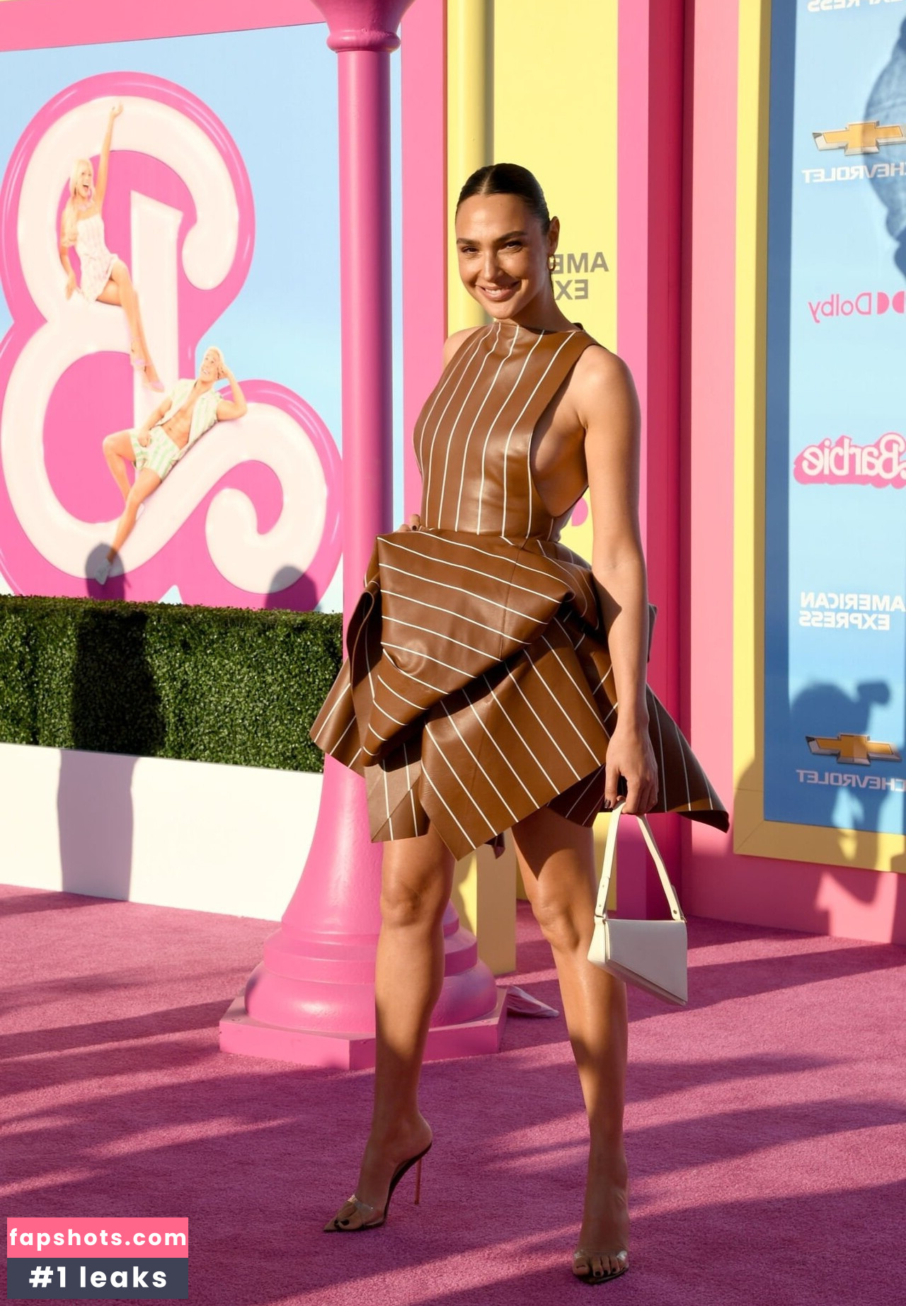 Gal Gadot gallery photo #545