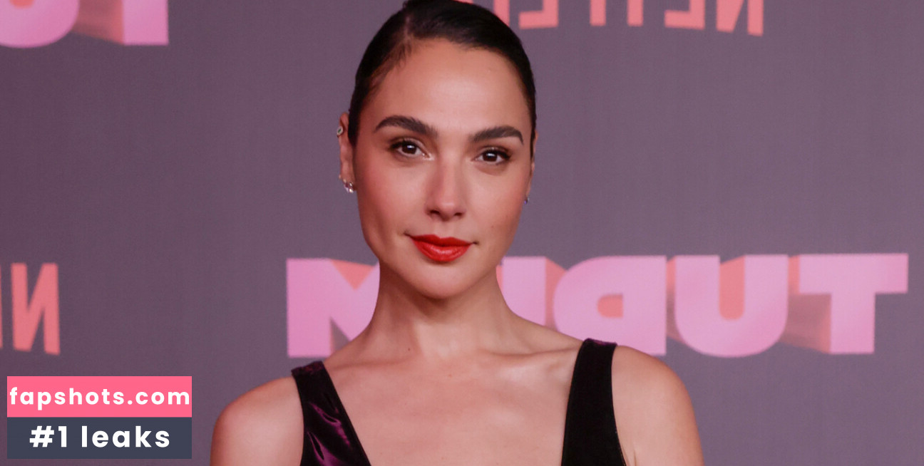 Gal Gadot gallery photo #57