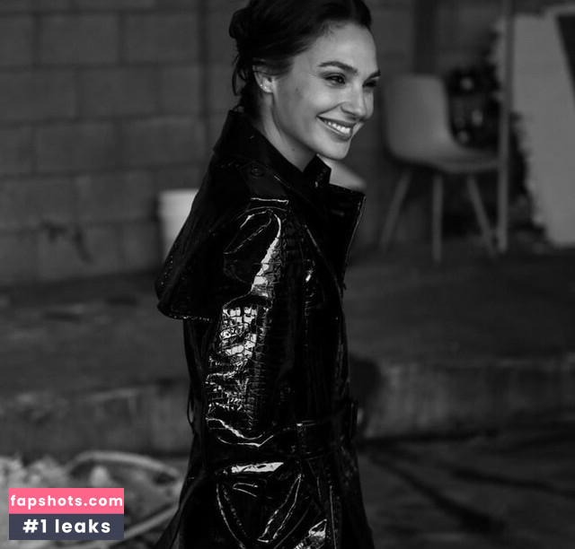 Gal Gadot gallery photo #608