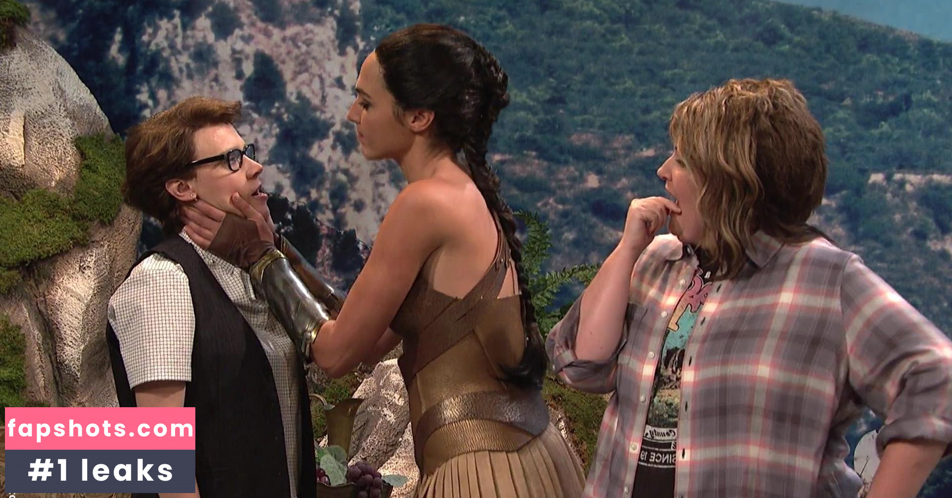 Gal Gadot gallery photo #783