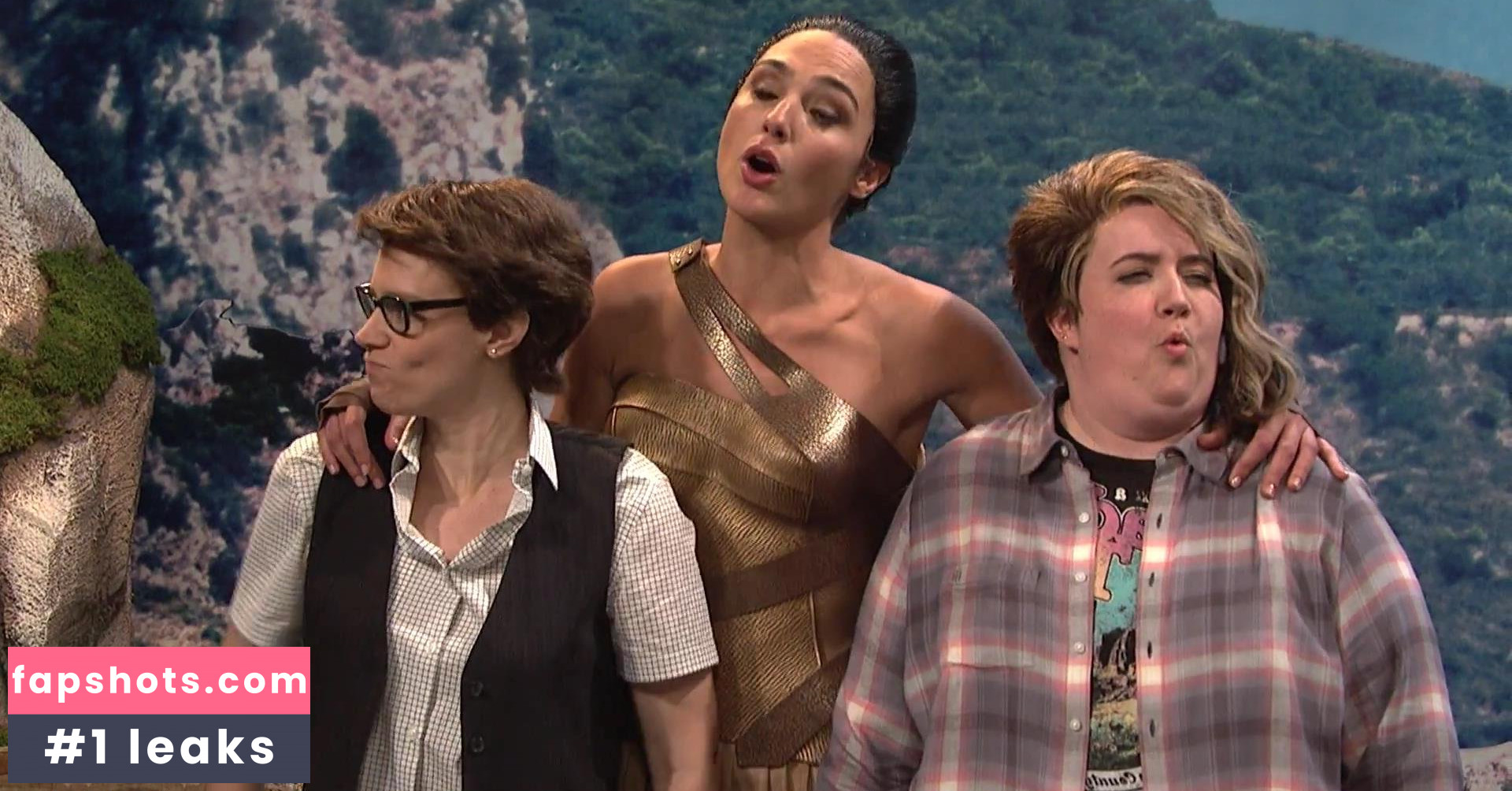 Gal Gadot gallery photo #789