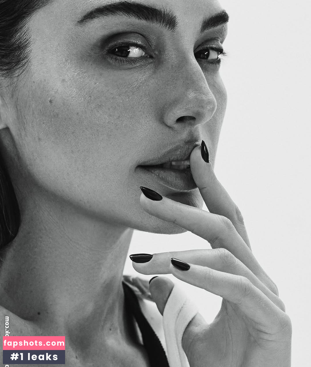 Gal Gadot gallery photo #87