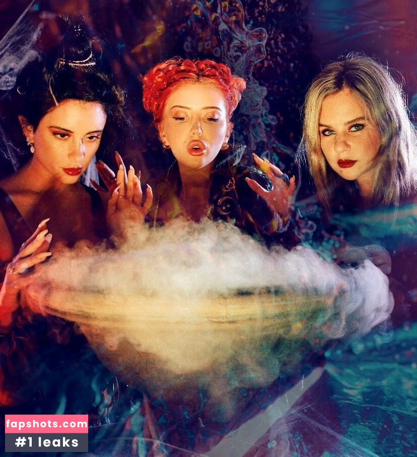 galacticgypsy28 nude babe gallery