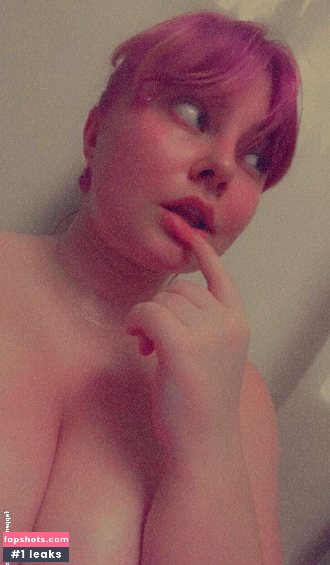 galadrielevelyn gallery photo #15