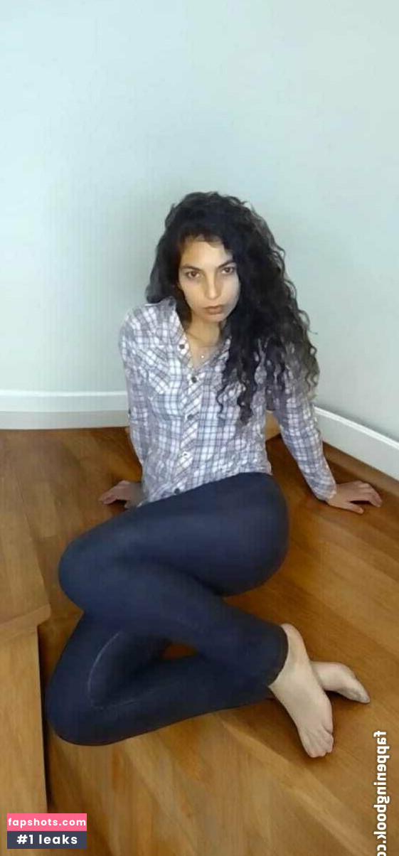 galaxiadi Nude Leaks OnlyFans Photos #4 - LeakJerk