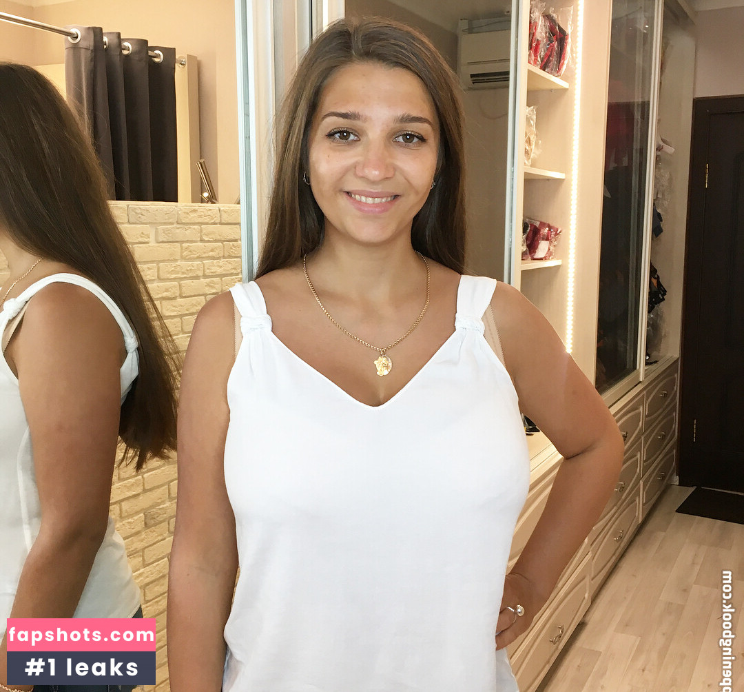 Galina Marian gallery photo #25