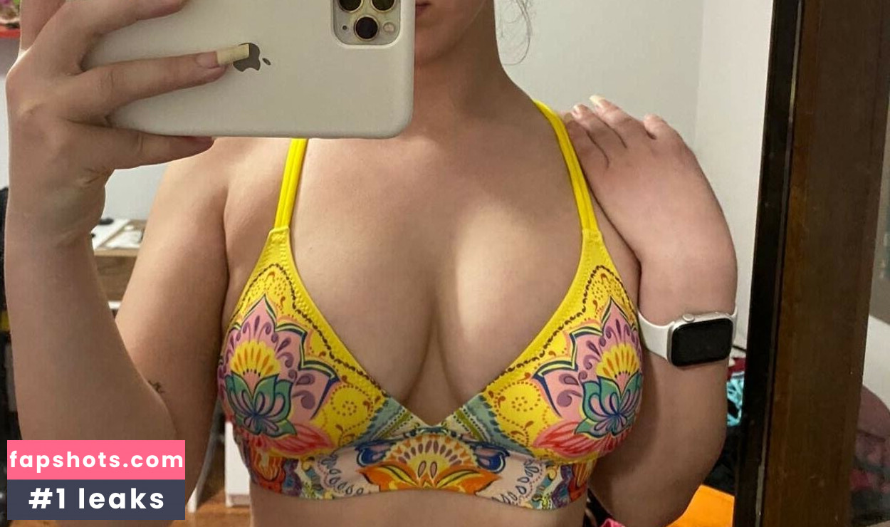 Gamze Aydın gallery photo #9