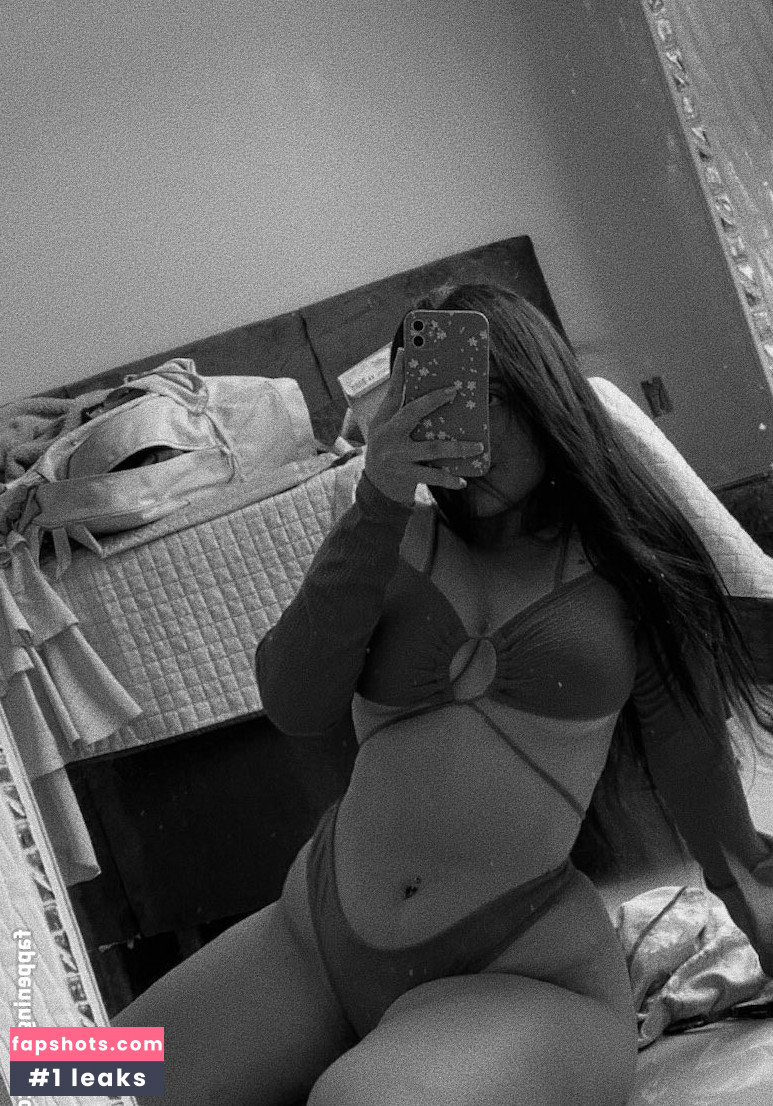 _garcia.vanessa Nude Leaks OnlyFans Photos #3 - LeakJerk