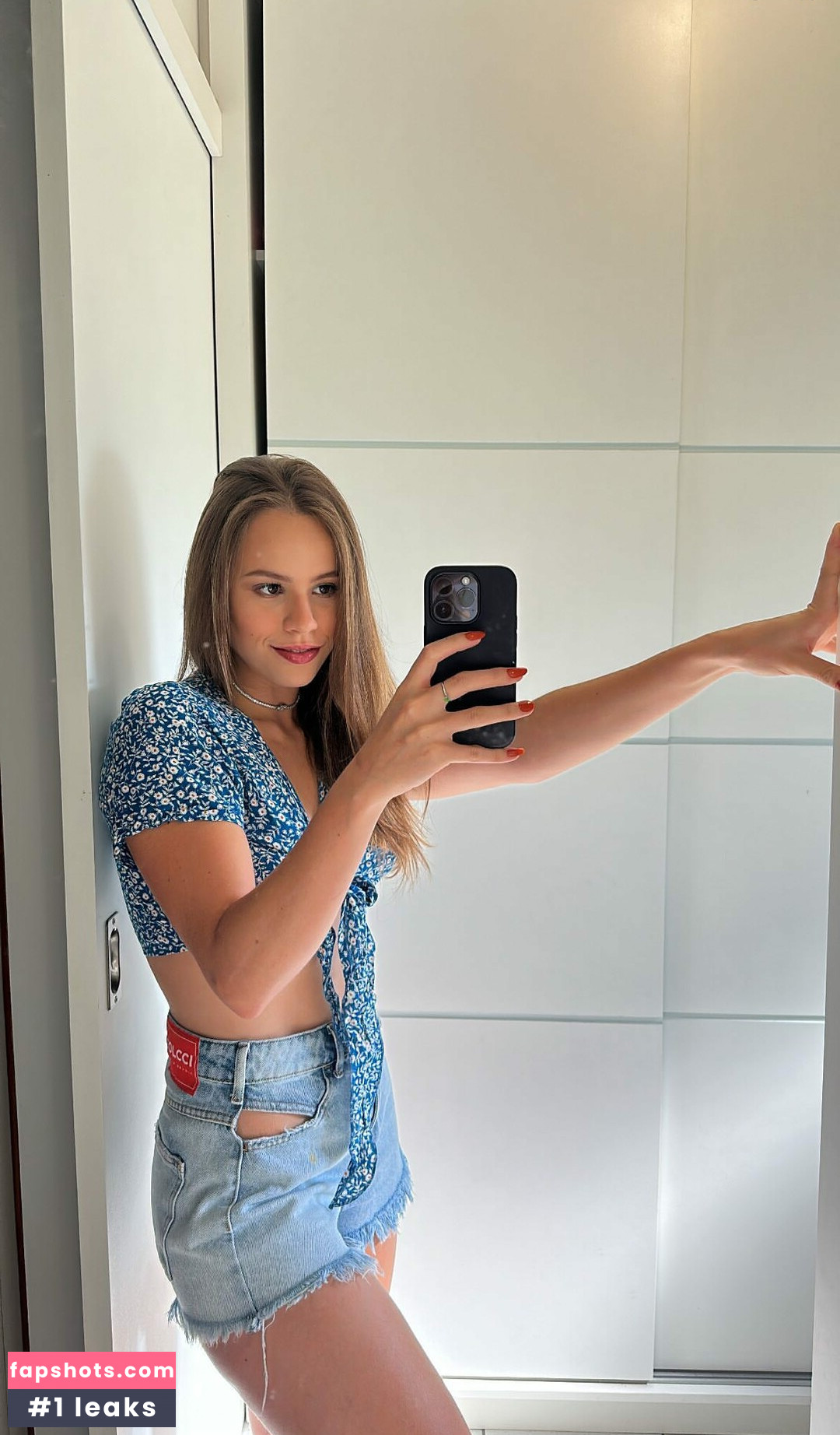 Gaúcha ASMR gallery photo #36