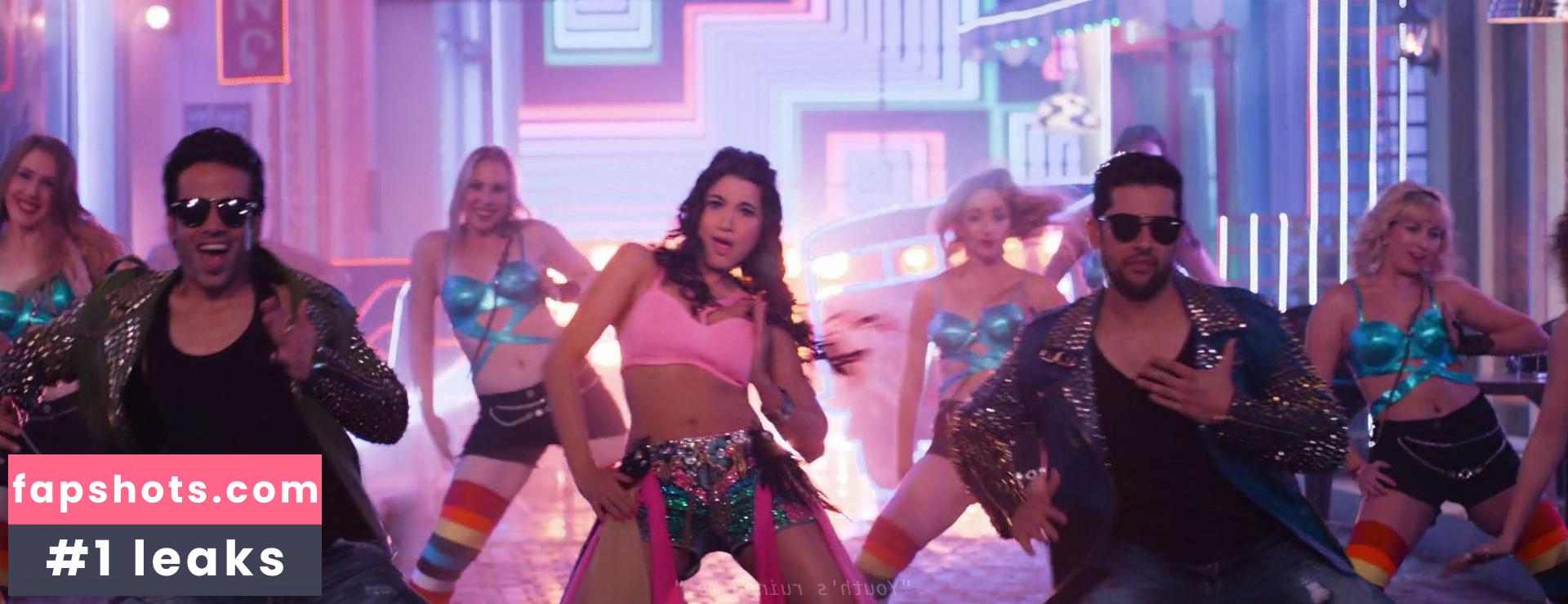 Gauhar Khan gallery photo #2