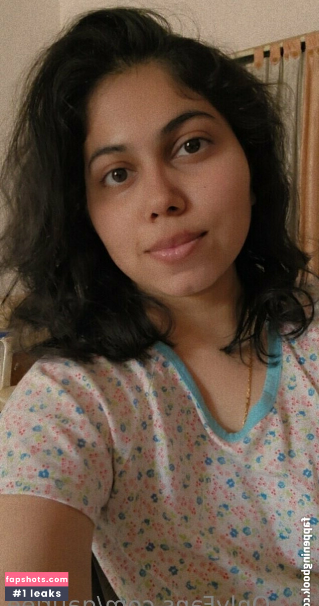 gauriee nude babe gallery